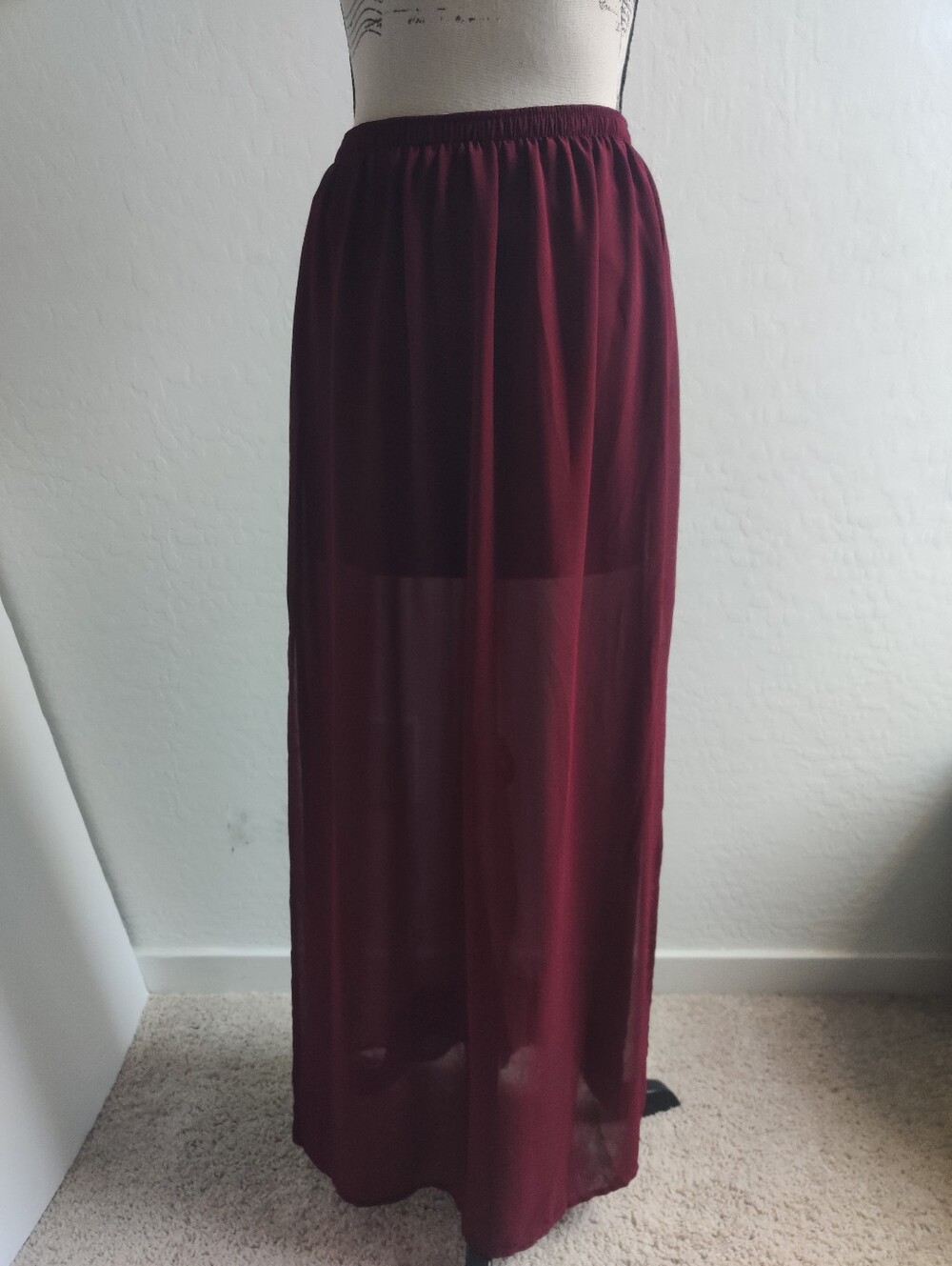 Forever 21 Burgundy Maroon Wine Sheer Long Maxi Skirt Side Slit Fall_Small